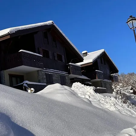 4 Pieces + Mezzanine, 8 Pers, Wifi, Parking, Proche Spa, Arret Ski-bus - Fr-1-572-112 Apartment
