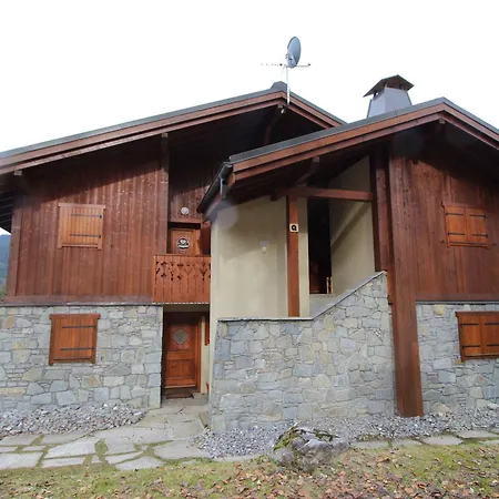 4 Pieces + Mezzanine, 8 Pers, Wifi, Parking, Proche Spa, Arret Ski-bus - Fr-1-572-112 Apartment