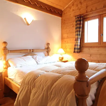 4 Pieces + Mezzanine, 8 Pers, Wifi, Parking, Proche Spa, Arret Ski-bus - Fr-1-572-112 Apartment *